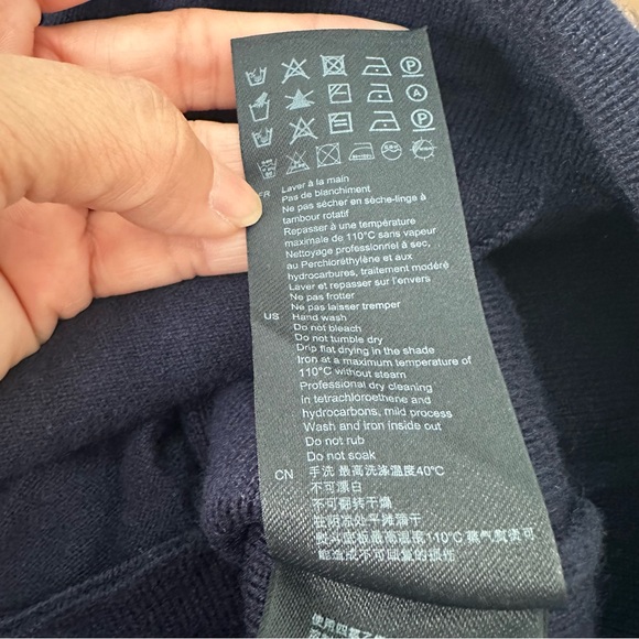 Sandro Wool Cashmere Cardigan Sleeveless Navy Blue Color Sz XL - Picture 8 of 9